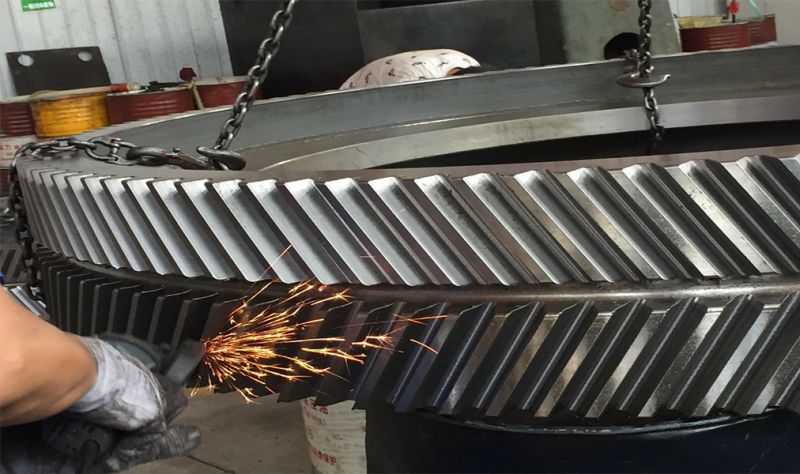 大齒圈齒面為什么要淬火？